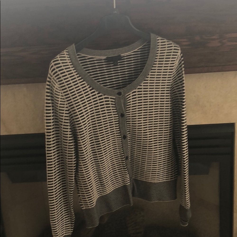 Worthington sweater